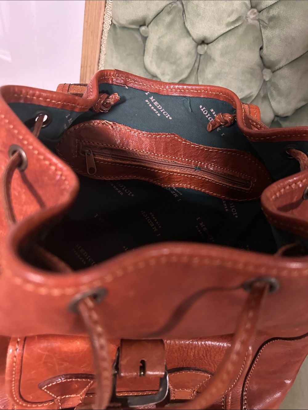 Italian Vintage Leather Backpack - Picture 5 of 11